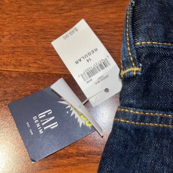 Gap Regular Fit Denim Jeans - Picture 4 of 5